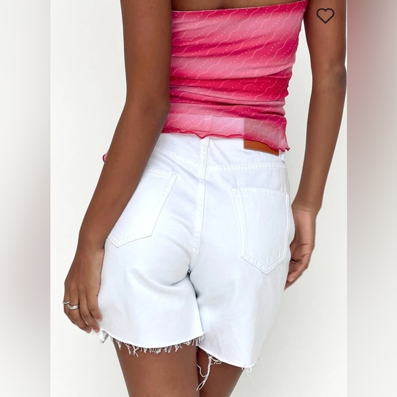 NWT Princess Polly Maggie Denim White High Rise Shorts Size 8. - Picture 2 of 9